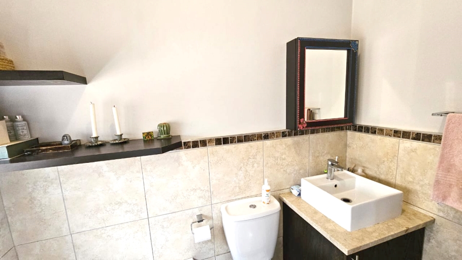 2 Bedroom Property for Sale in Pretorius Park Gauteng