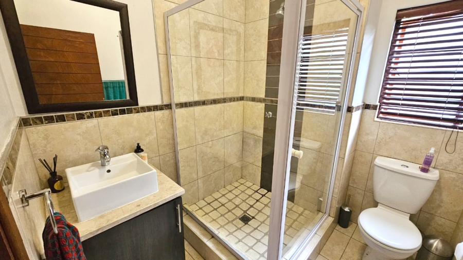 2 Bedroom Property for Sale in Pretorius Park Gauteng