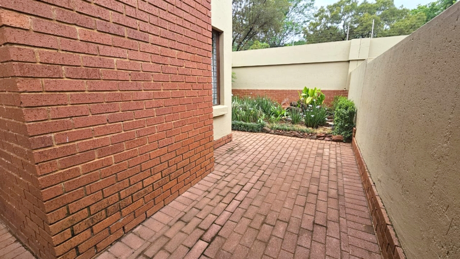2 Bedroom Property for Sale in Pretorius Park Gauteng