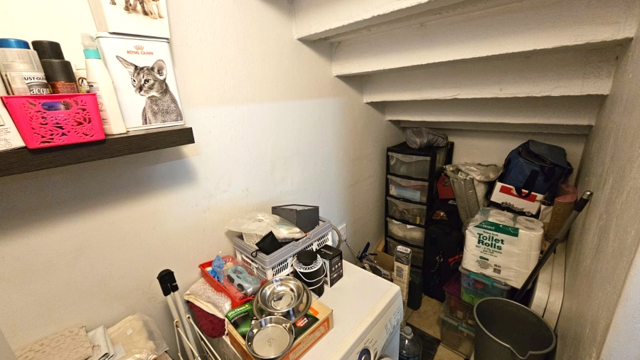 2 Bedroom Property for Sale in Pretorius Park Gauteng