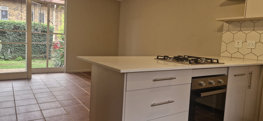 3 Bedroom Property for Sale in Garsfontein Gauteng