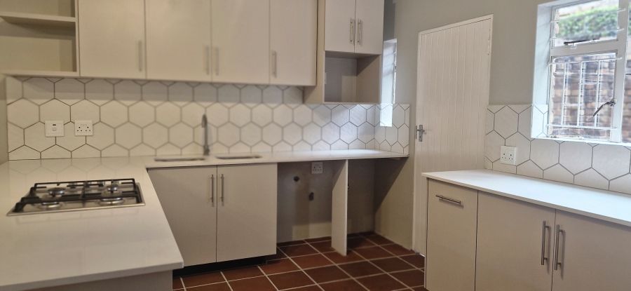3 Bedroom Property for Sale in Garsfontein Gauteng