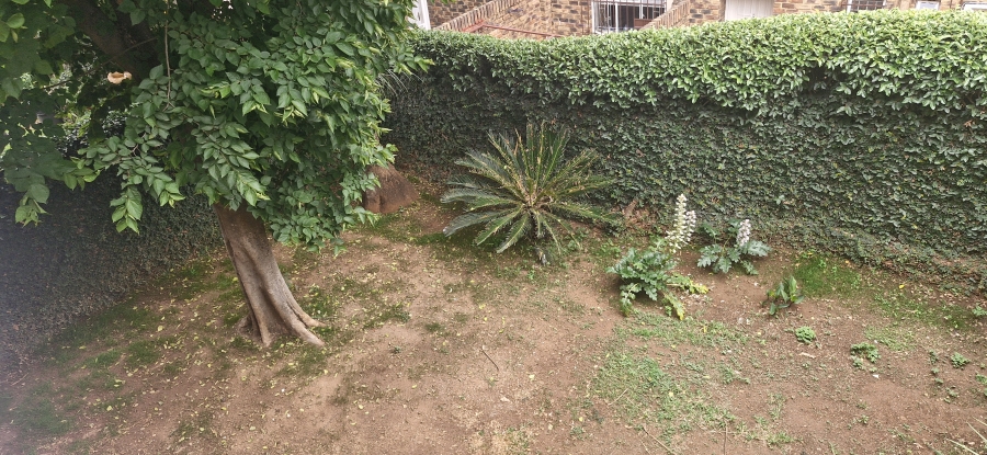 3 Bedroom Property for Sale in Garsfontein Gauteng