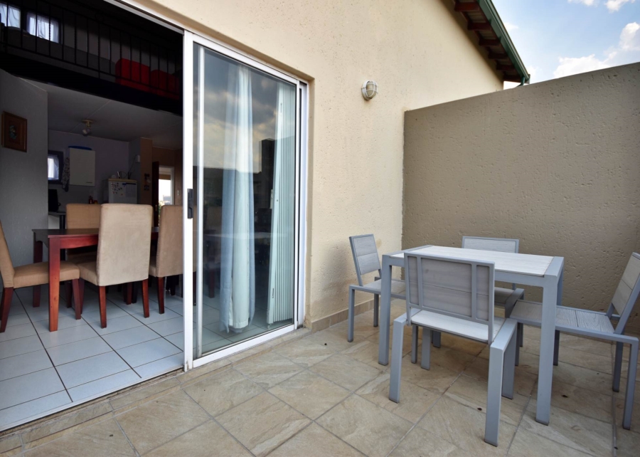 2 Bedroom Property for Sale in Bromhof Gauteng
