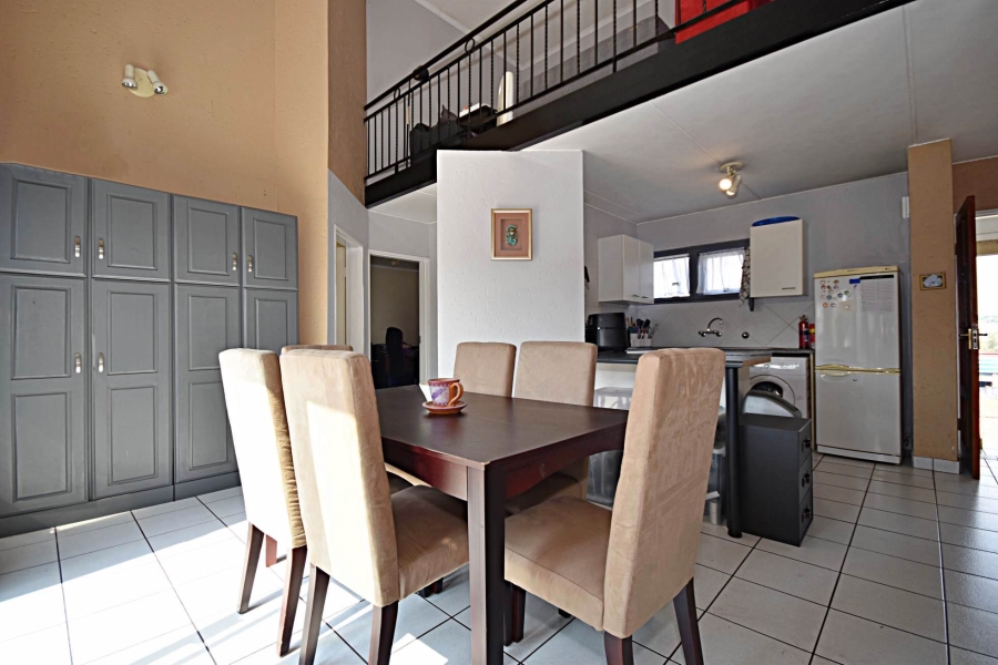 2 Bedroom Property for Sale in Bromhof Gauteng