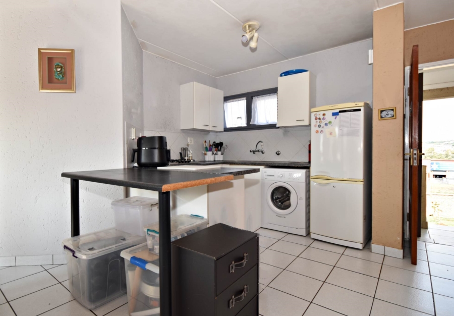 2 Bedroom Property for Sale in Bromhof Gauteng