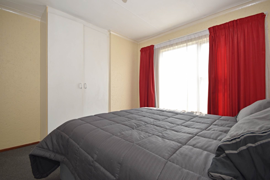 2 Bedroom Property for Sale in Bromhof Gauteng