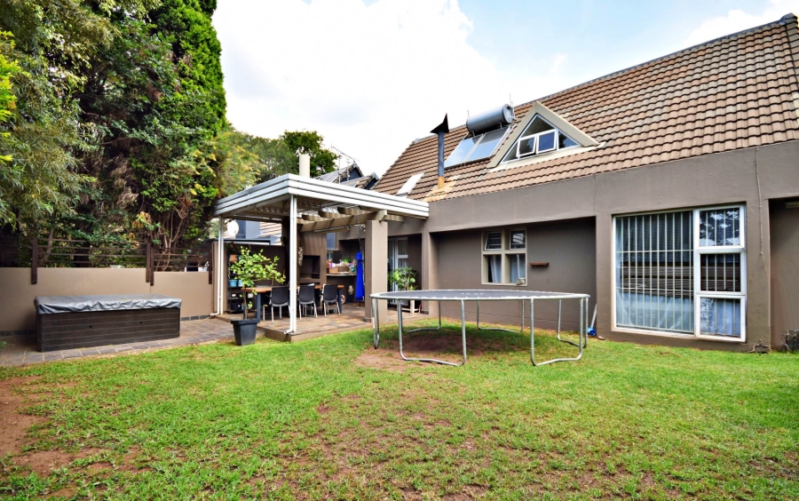 3 Bedroom Property for Sale in Bromhof Gauteng