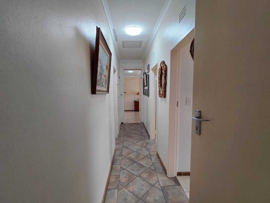 4 Bedroom Property for Sale in Freeway Park Gauteng