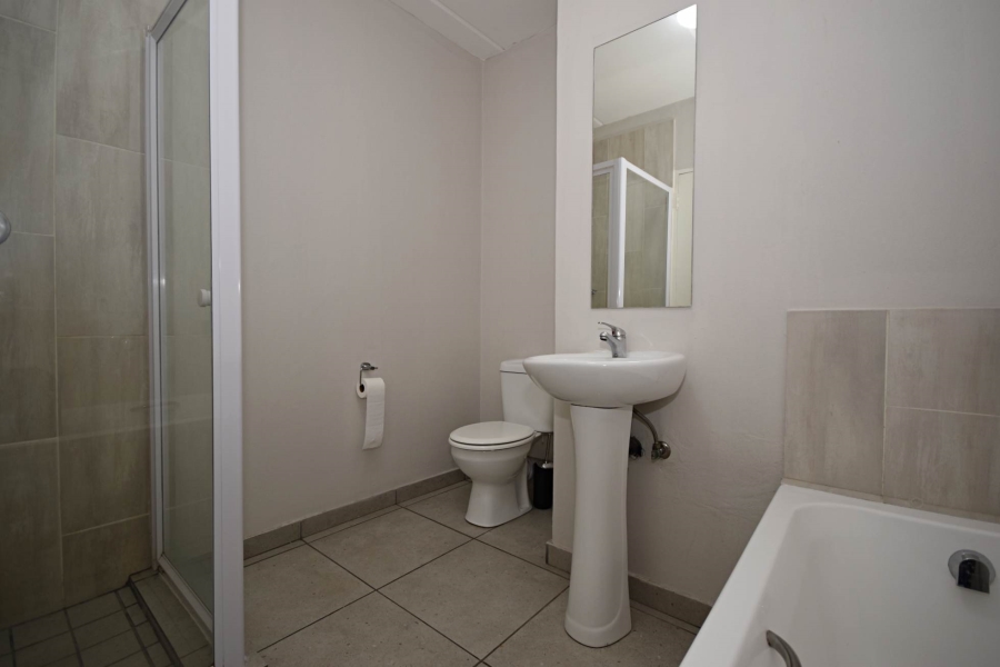 2 Bedroom Property for Sale in Ferndale Gauteng