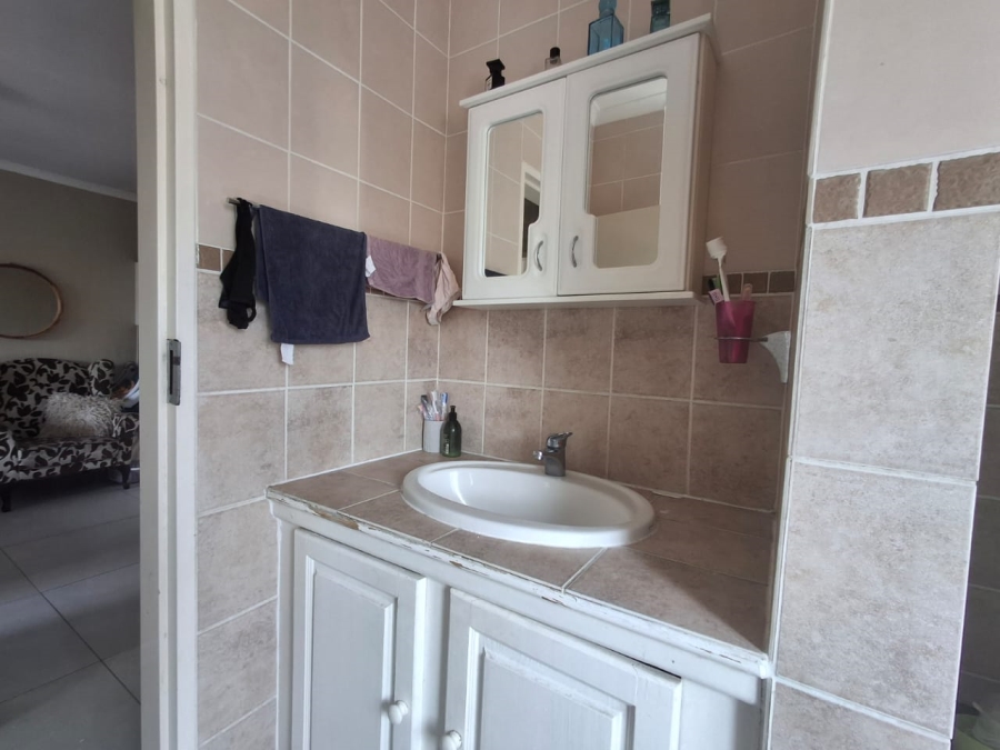 2 Bedroom Property for Sale in Ravenswood Gauteng