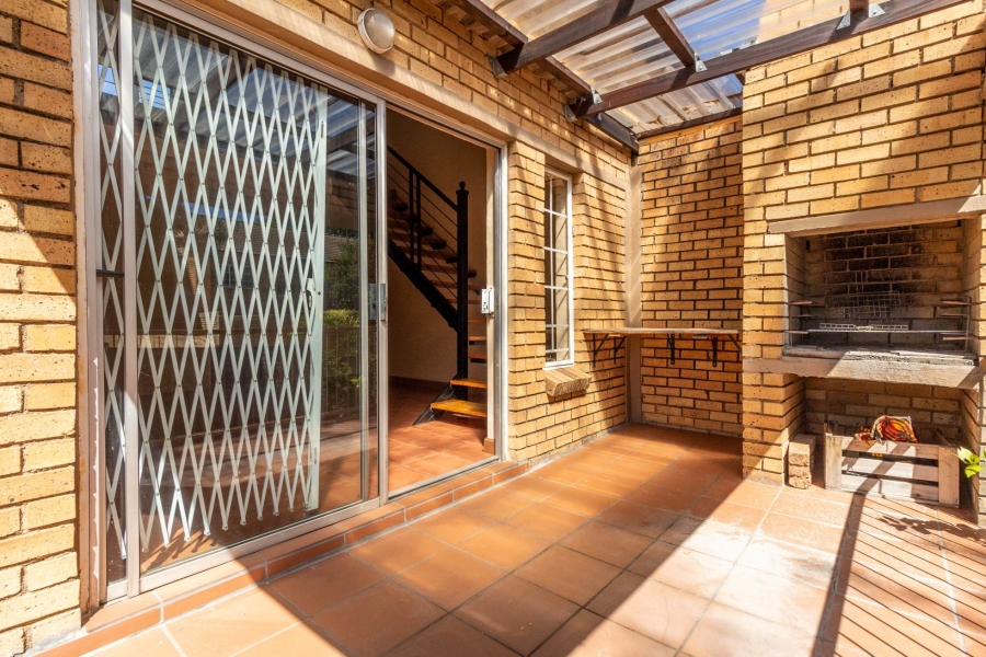 2 Bedroom Property for Sale in Olivedale Gauteng