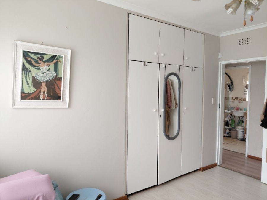 3 Bedroom Property for Sale in Klippoortje Gauteng