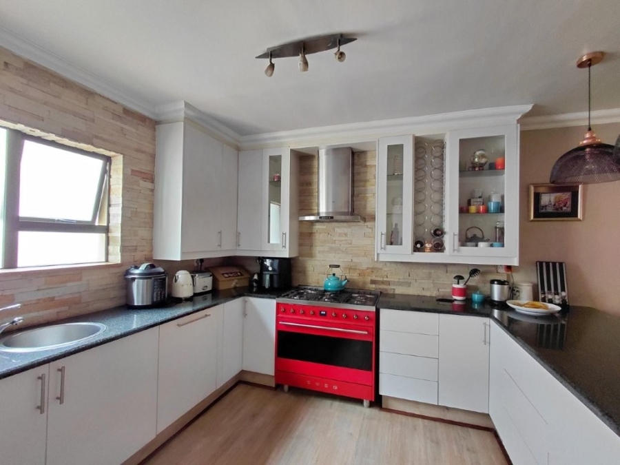 3 Bedroom Property for Sale in Libradene Gauteng