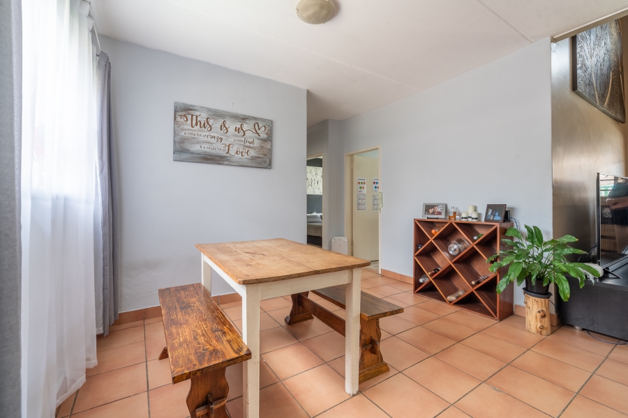 2 Bedroom Property for Sale in North Riding Gauteng