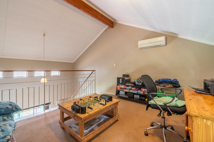 2 Bedroom Property for Sale in North Riding Gauteng