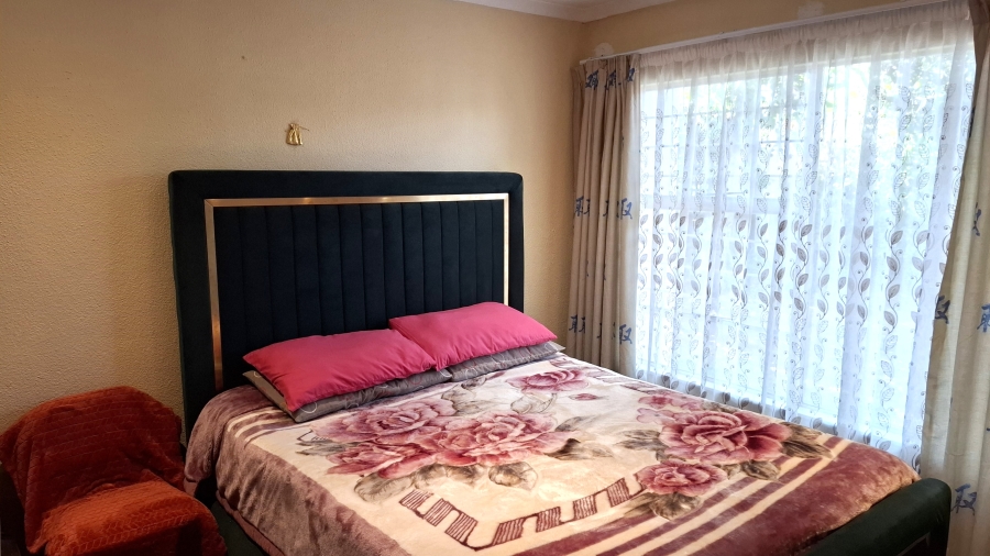 2 Bedroom Property for Sale in Fourways Gauteng