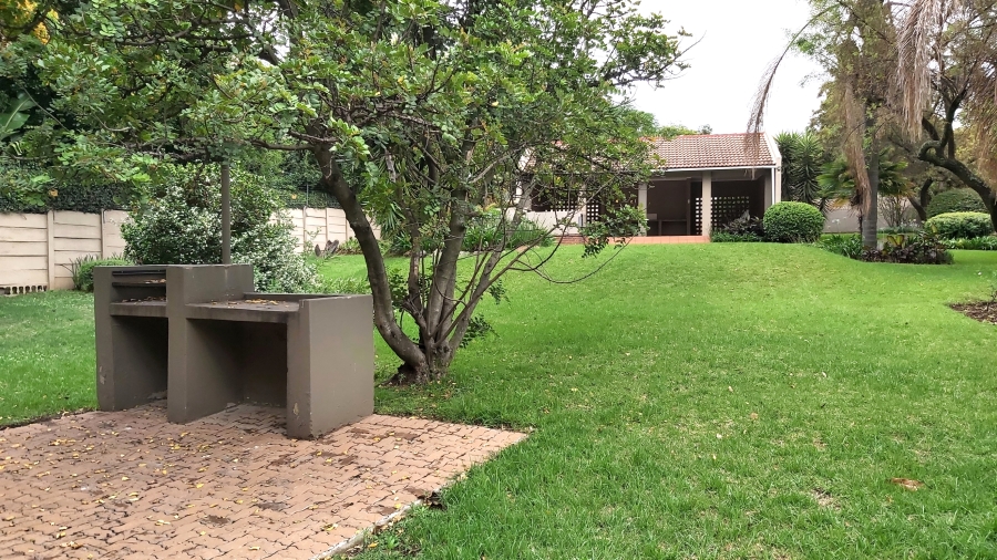 2 Bedroom Property for Sale in Fourways Gauteng