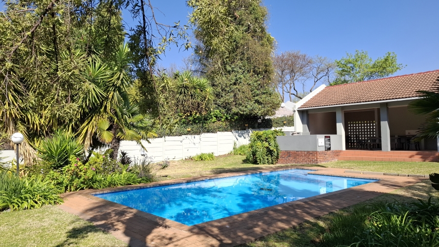 2 Bedroom Property for Sale in Fourways Gauteng