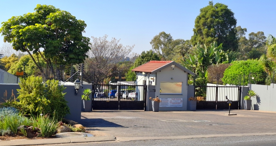 2 Bedroom Property for Sale in Fourways Gauteng