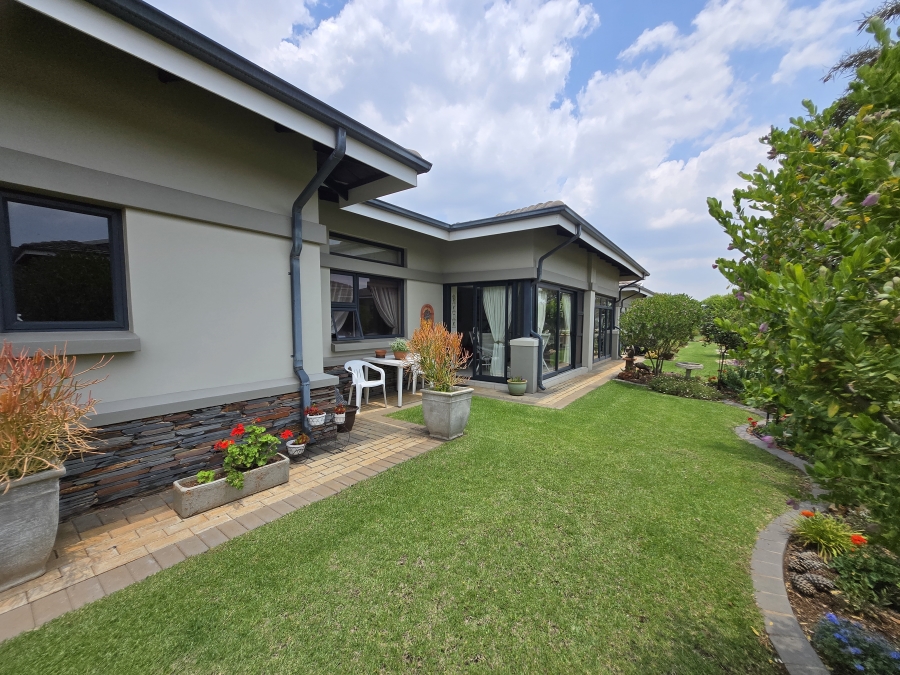 2 Bedroom Property for Sale in Eastlands Mature Lifestyle Estate Gauteng