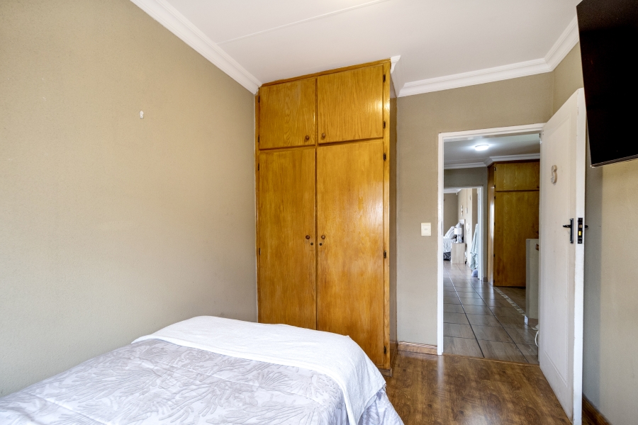5 Bedroom Property for Sale in Moreleta Park Gauteng