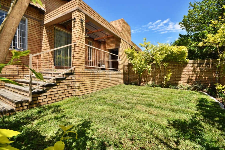 2 Bedroom Property for Sale in Olivedale Gauteng