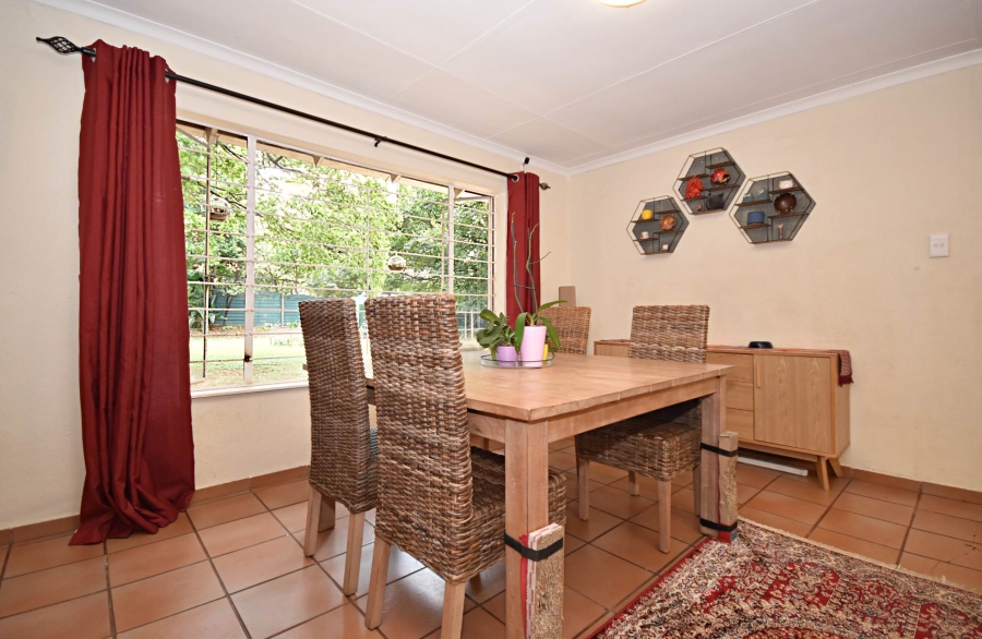 4 Bedroom Property for Sale in Bloubosrand Gauteng