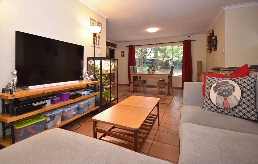 4 Bedroom Property for Sale in Bloubosrand Gauteng