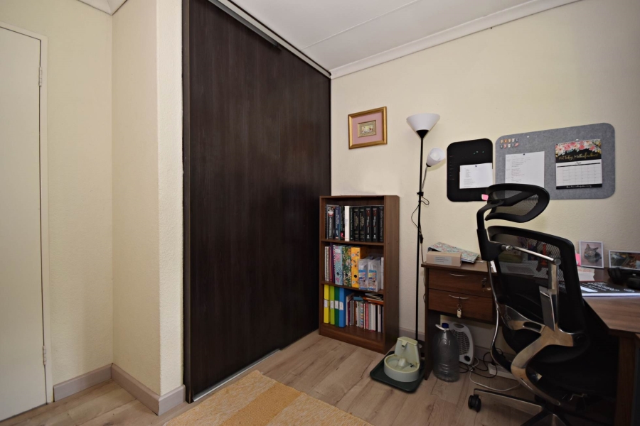 4 Bedroom Property for Sale in Bloubosrand Gauteng