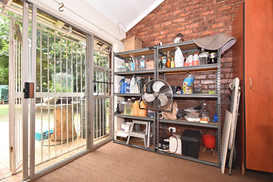 4 Bedroom Property for Sale in Bloubosrand Gauteng