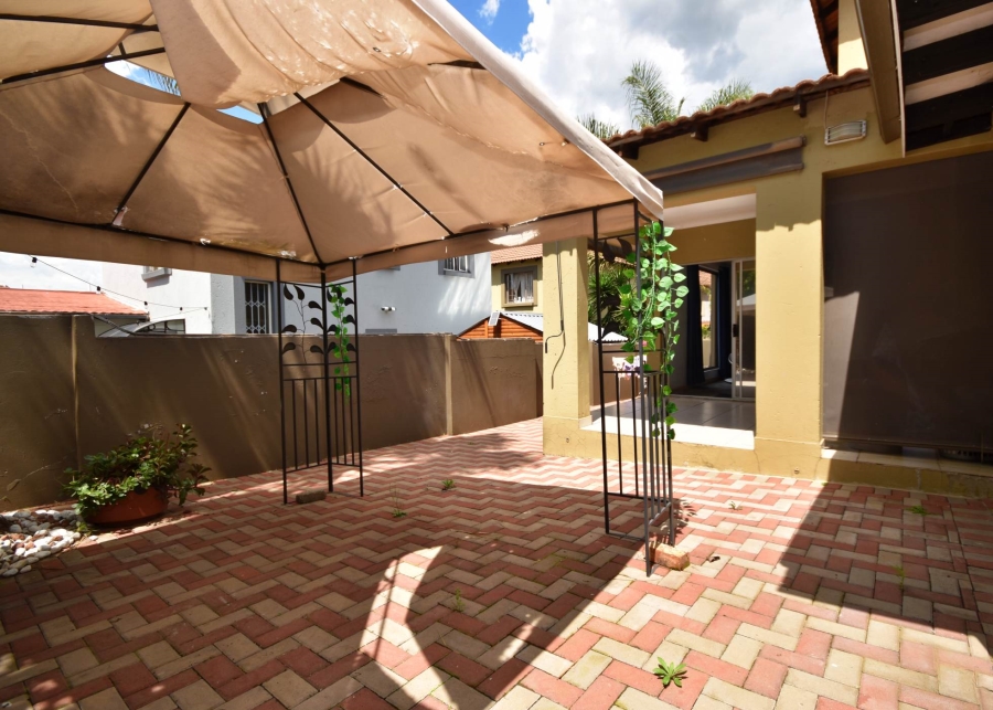 3 Bedroom Property for Sale in North Riding Gauteng