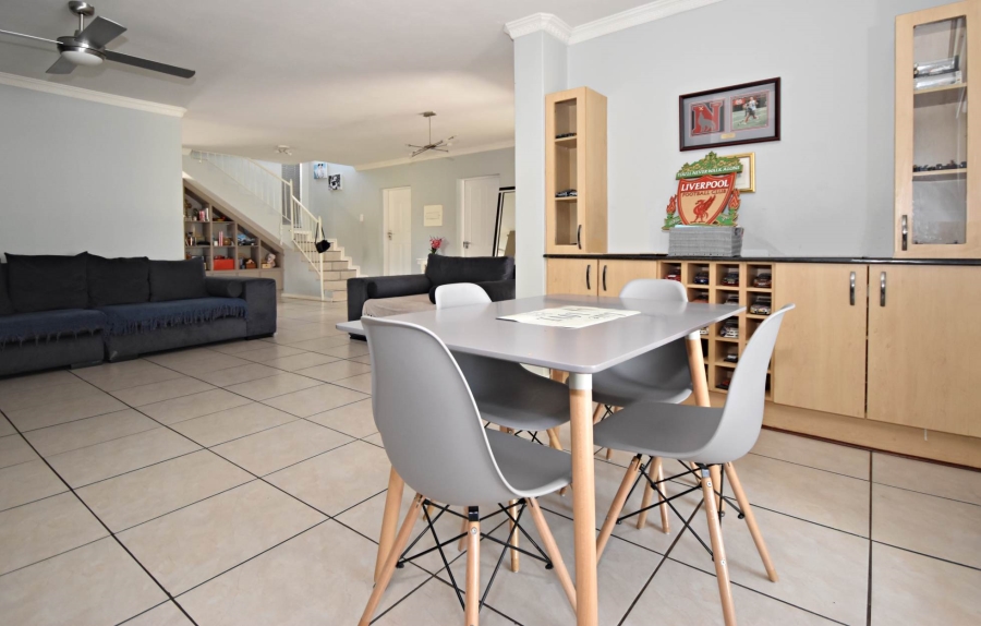 3 Bedroom Property for Sale in North Riding Gauteng