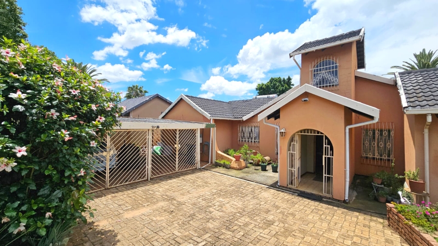 3 Bedroom Property for Sale in The Reeds Gauteng
