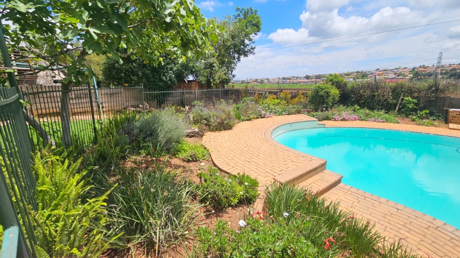 3 Bedroom Property for Sale in The Reeds Gauteng