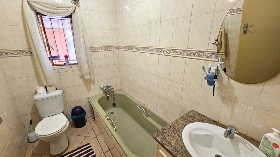 3 Bedroom Property for Sale in The Reeds Gauteng