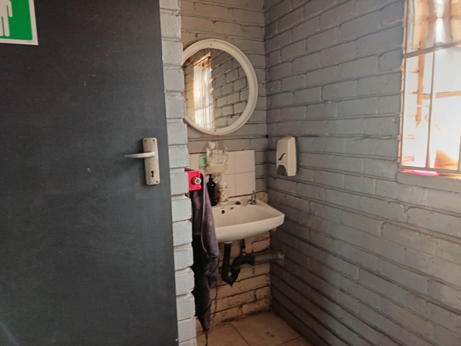 Commercial Property for Sale in Alrode South Gauteng