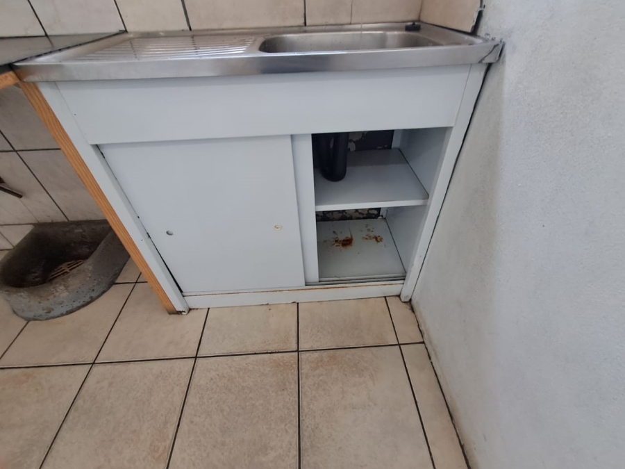 To Let commercial Property for Rent in Duncanville Gauteng