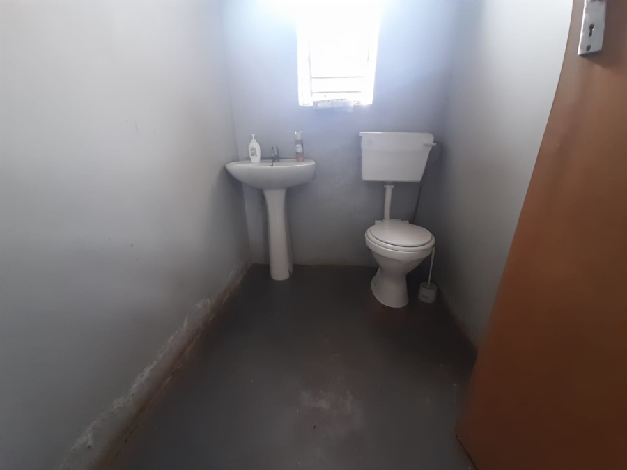 To Let commercial Property for Rent in De Deur Gauteng