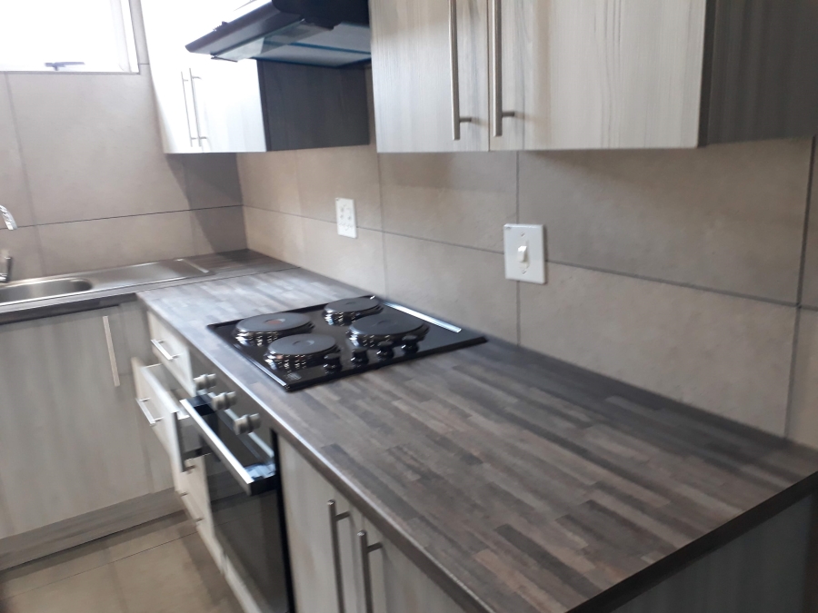 To Let commercial Property for Rent in Duncanville Gauteng