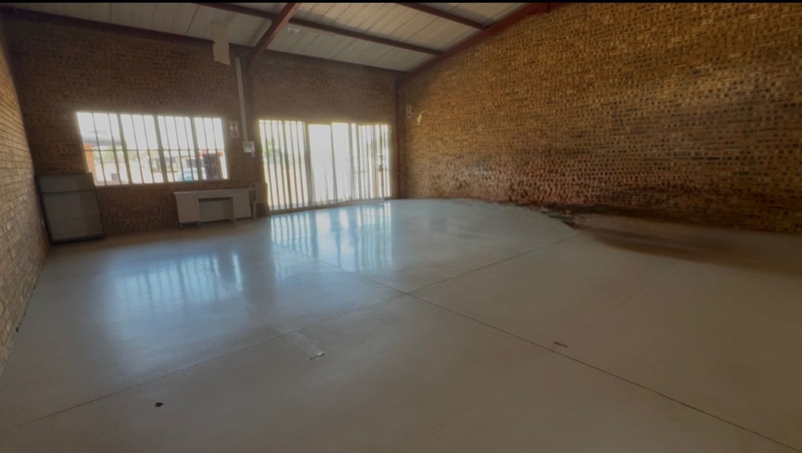 To Let commercial Property for Rent in De Deur Gauteng