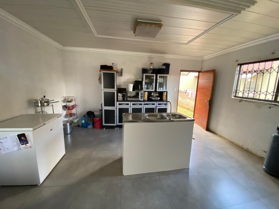 3 Bedroom Property for Sale in Sebokeng Zone 17 Gauteng