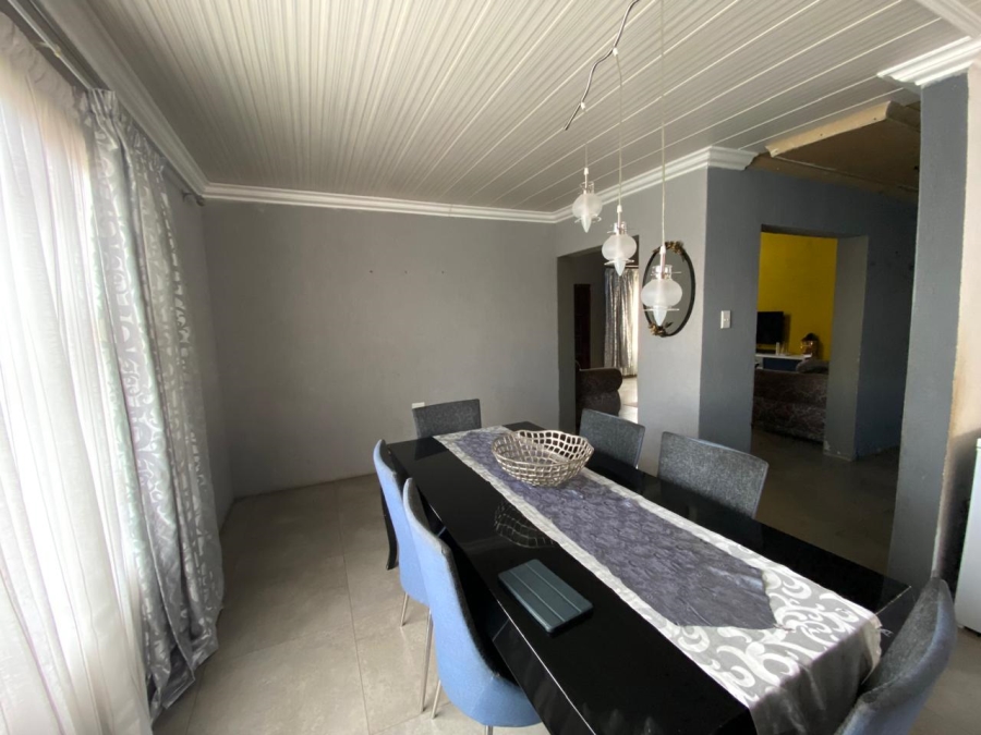 3 Bedroom Property for Sale in Sebokeng Zone 17 Gauteng