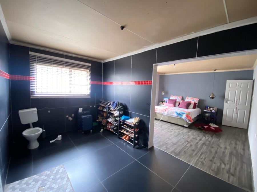 3 Bedroom Property for Sale in Sebokeng Zone 17 Gauteng