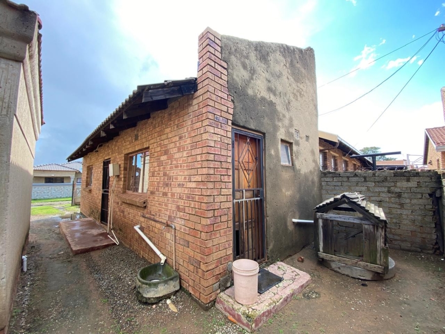 3 Bedroom Property for Sale in Sebokeng Zone 17 Gauteng