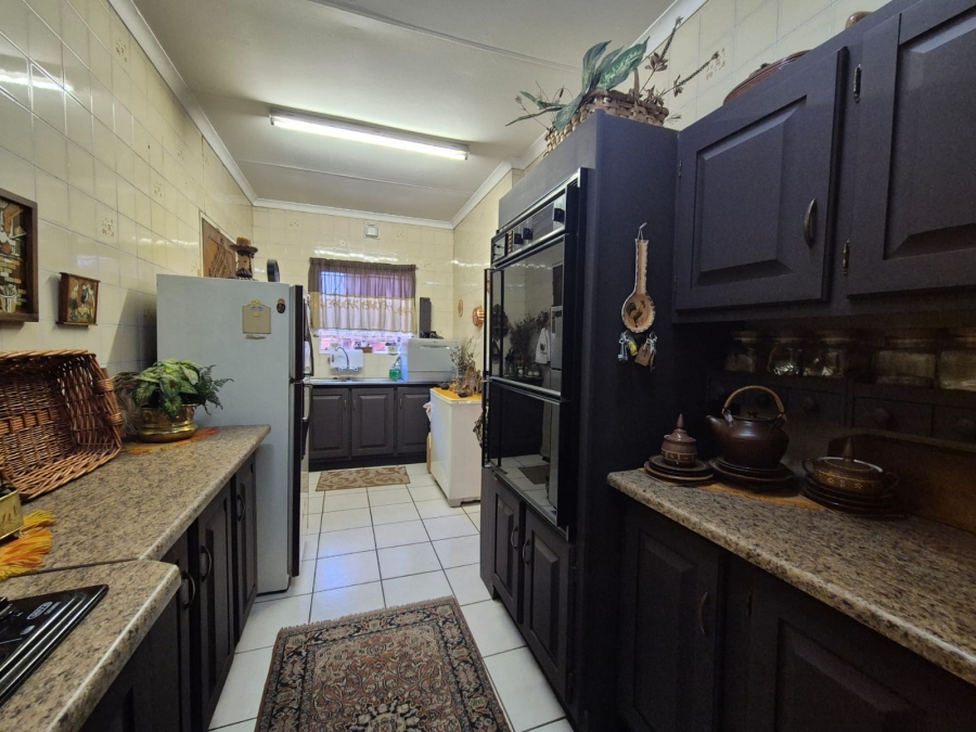 3 Bedroom Property for Sale in Vanderbijlpark CW 3 Gauteng