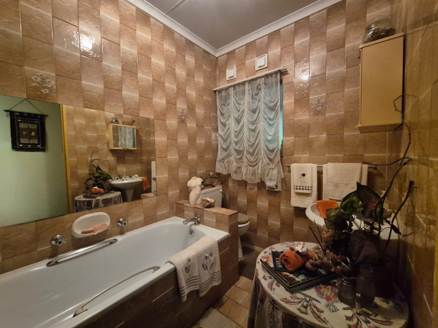 3 Bedroom Property for Sale in Vanderbijlpark CW 3 Gauteng