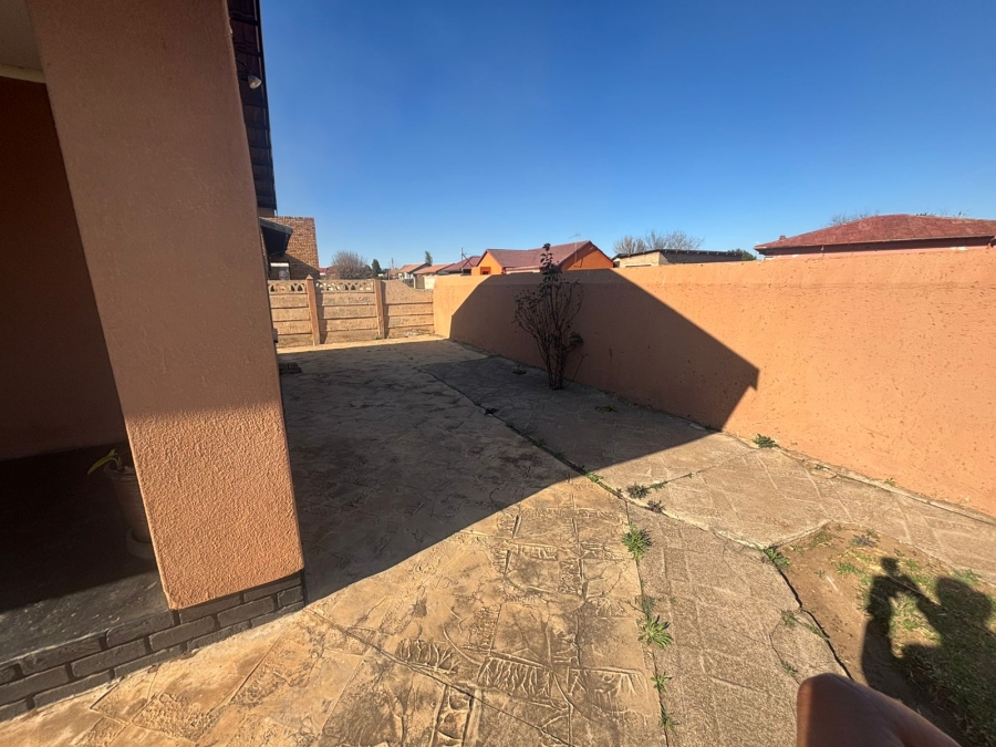 2 Bedroom Property for Sale in Sebokeng Zone 6 Gauteng