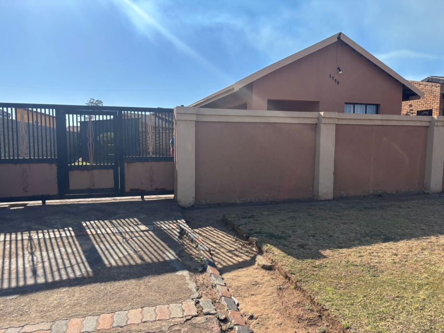 2 Bedroom Property for Sale in Sebokeng Zone 6 Gauteng