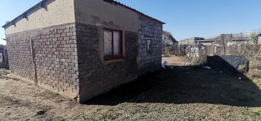 2 Bedroom Property for Sale in Langaville Gauteng